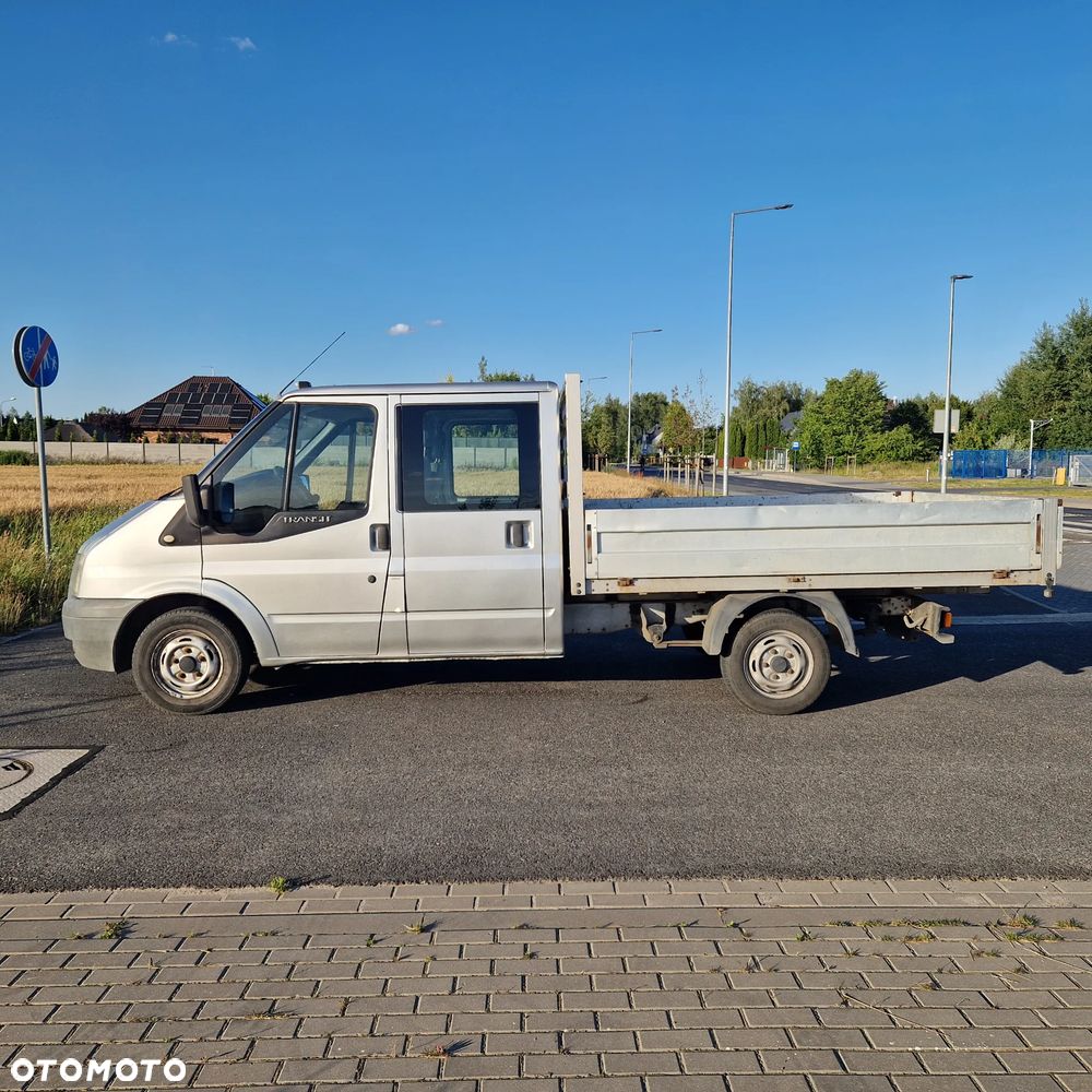 Ford Transit - 1