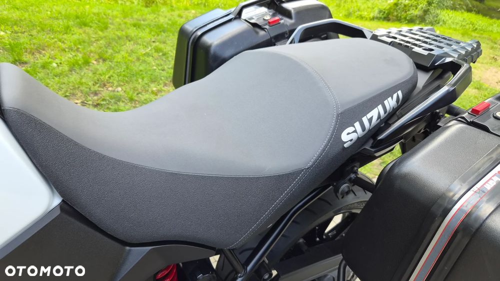 Suzuki V-STROM - 14