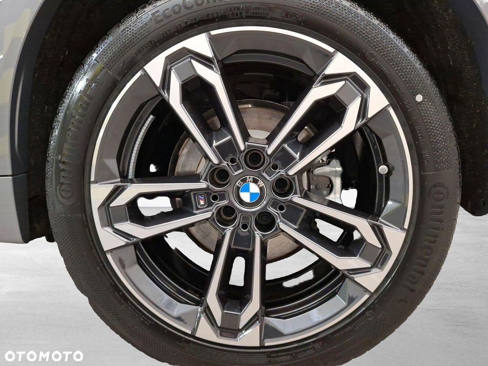 BMW iX2 eDrive20 66.5kWh M Sport Edition - 20