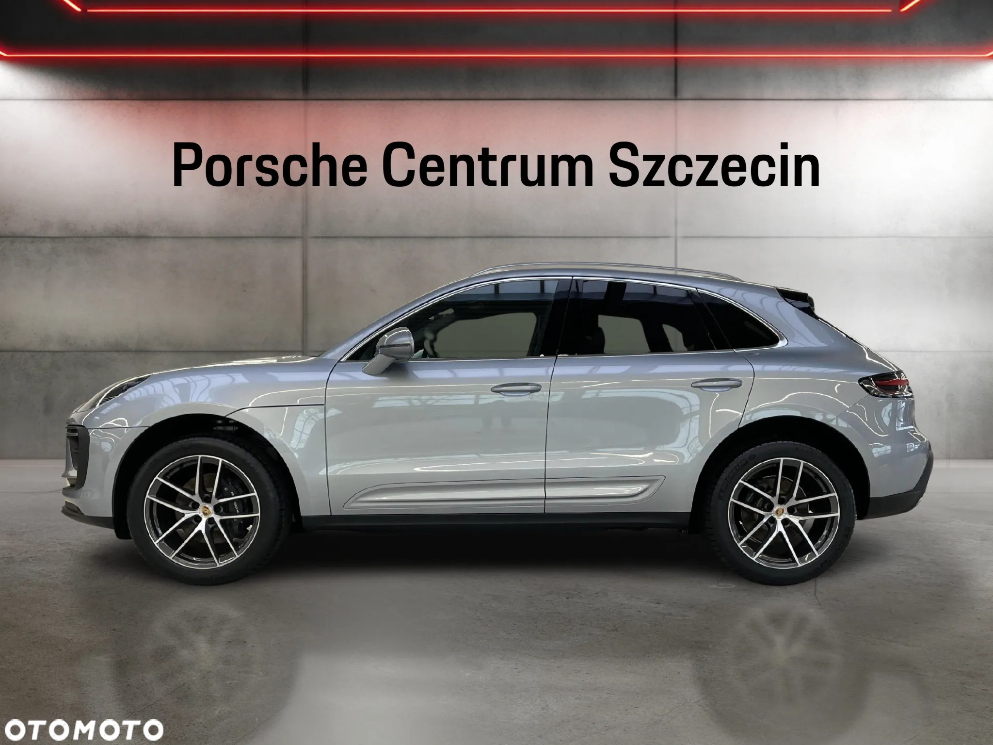 Porsche Macan Standard - 2