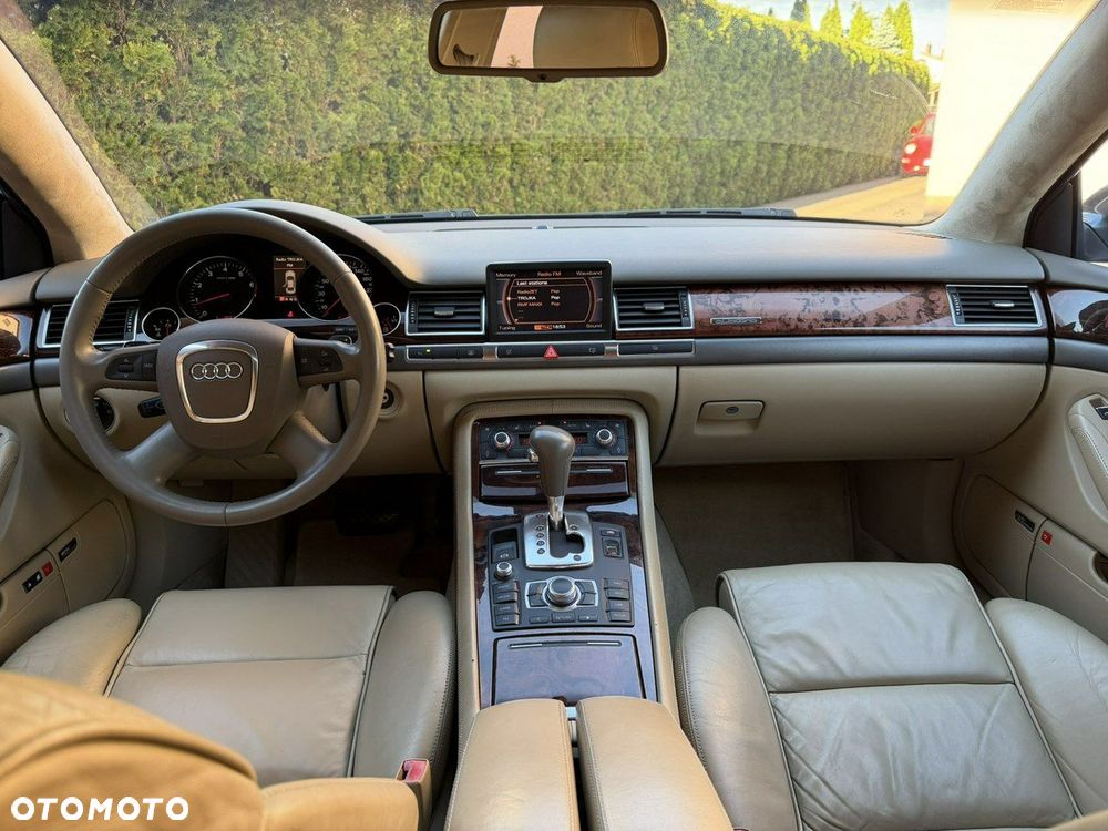 Audi A8 - 14