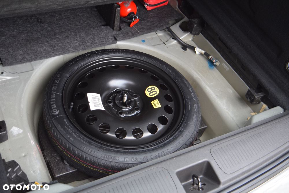 Opel Astra 1.2 T GS Line S&S - 27