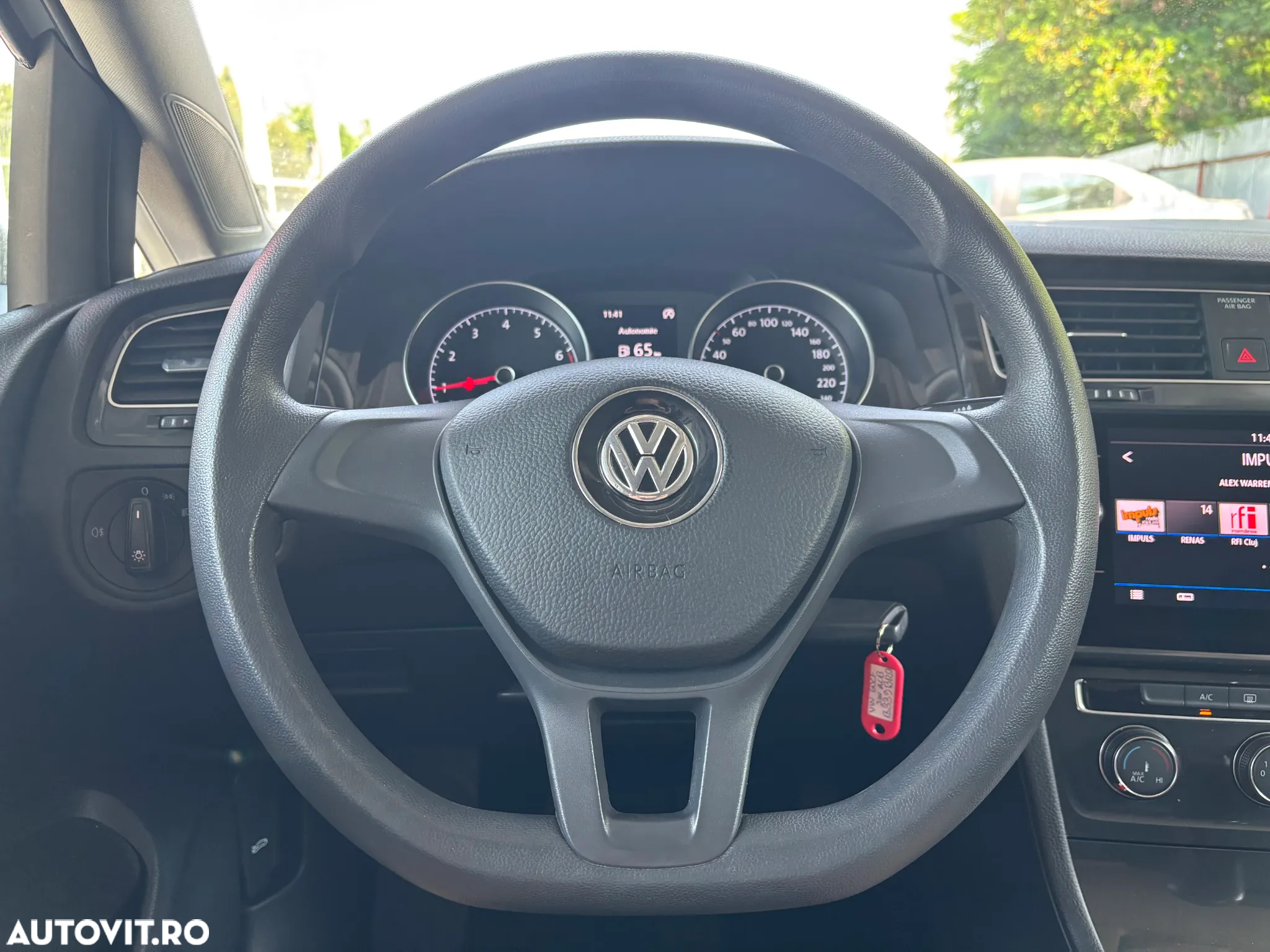 Volkswagen Golf 1.0 TSI Comfortline - 14
