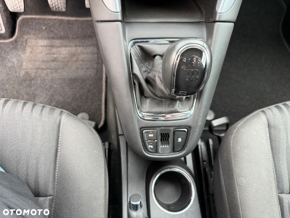 Opel Zafira 1.4 Turbo Active - 27