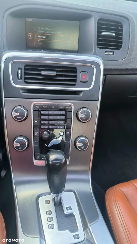 Volvo S60 - 2