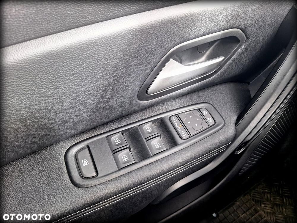 Dacia Duster 1.0 TCe Journey - 12