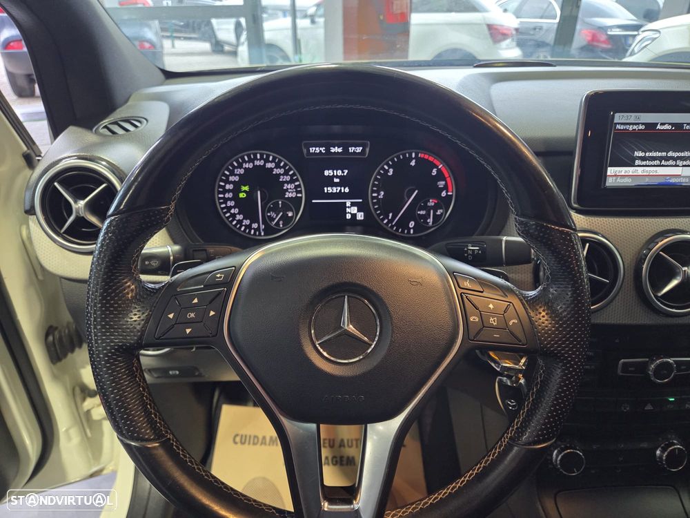 Mercedes-Benz B 180 CDI (BlueEFFICIENCY) 7G-DCT - 12