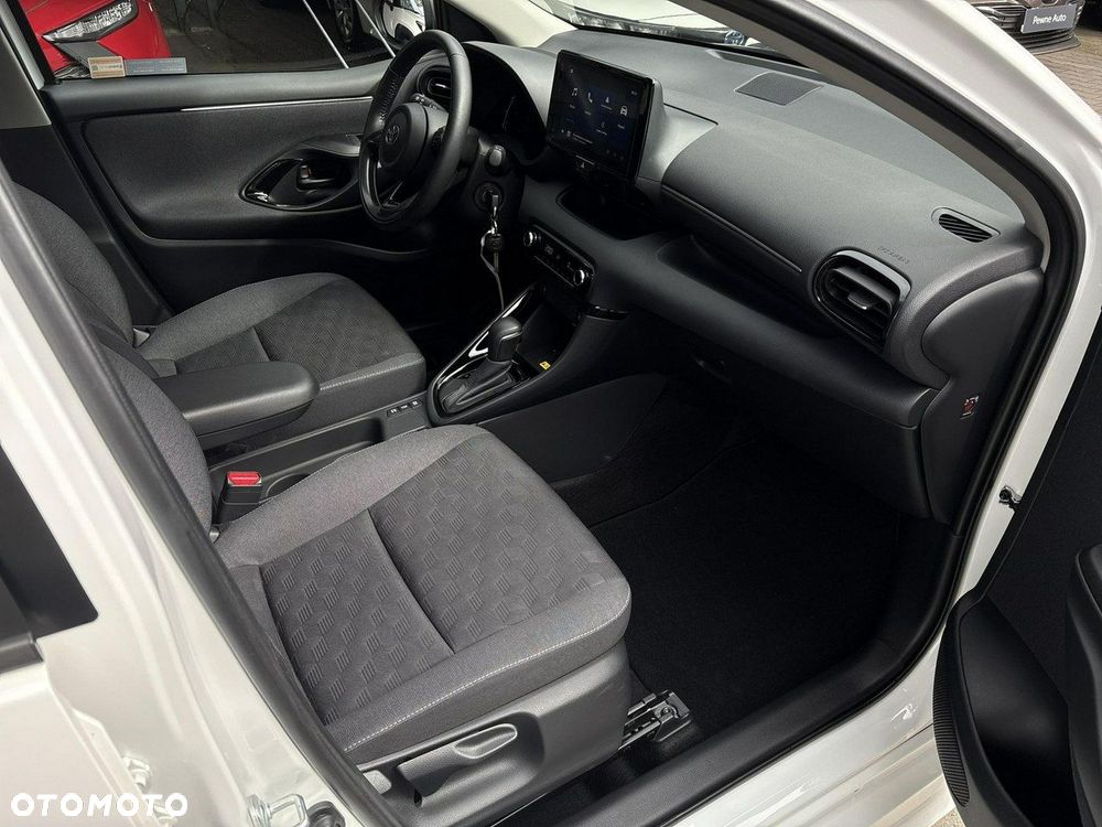 Toyota Yaris - 13