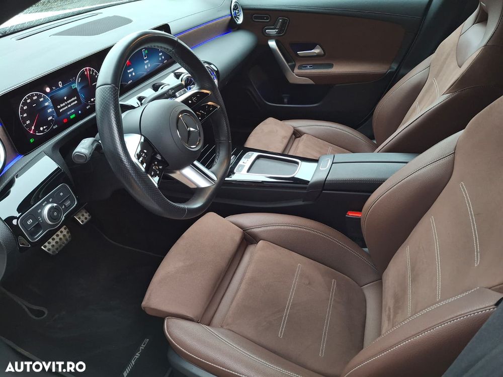 Mercedes-Benz CLA - 13