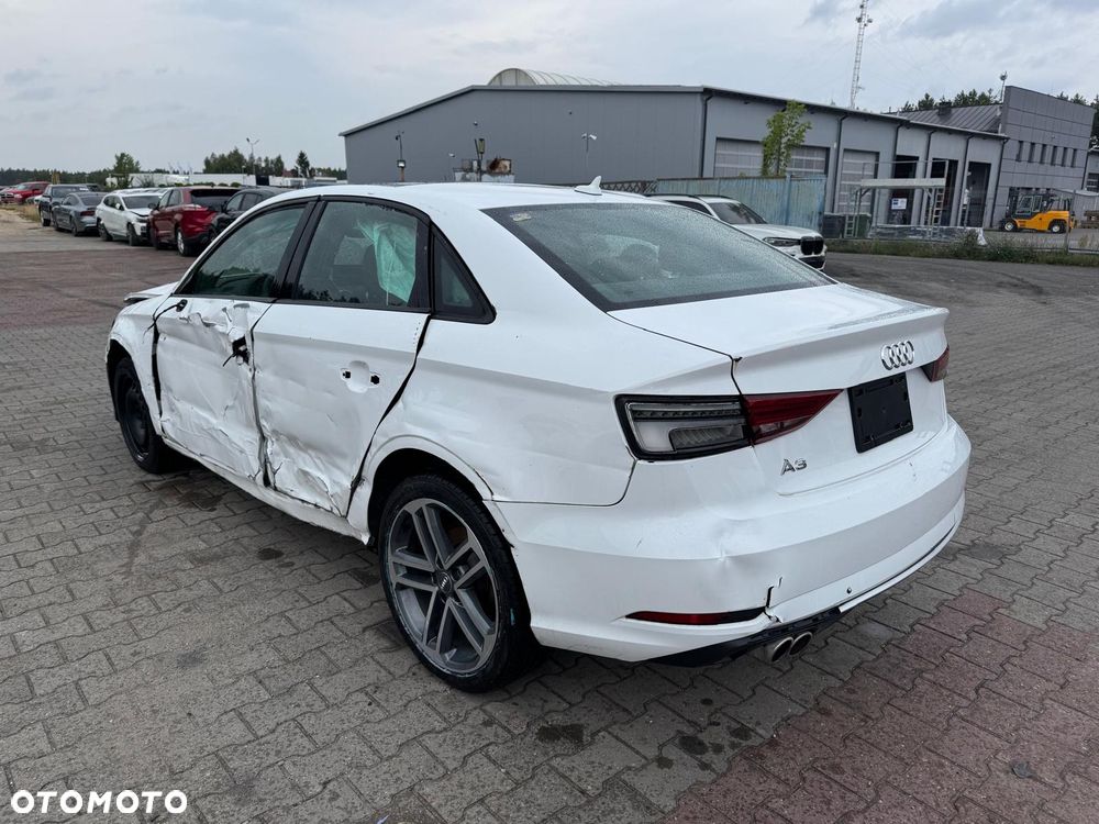 Audi A3 Limousine - 3