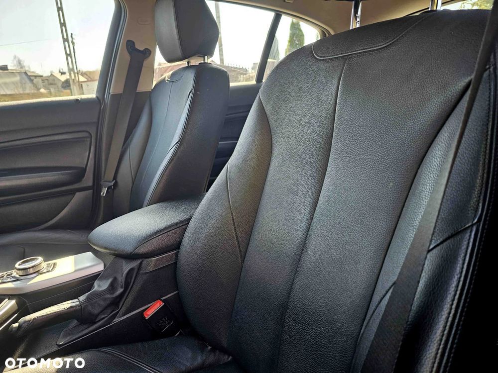 BMW Seria 1 118i Edition Metropolitan - 17