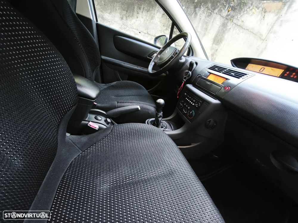 Citroën C4 1.6 HDi Business - 17