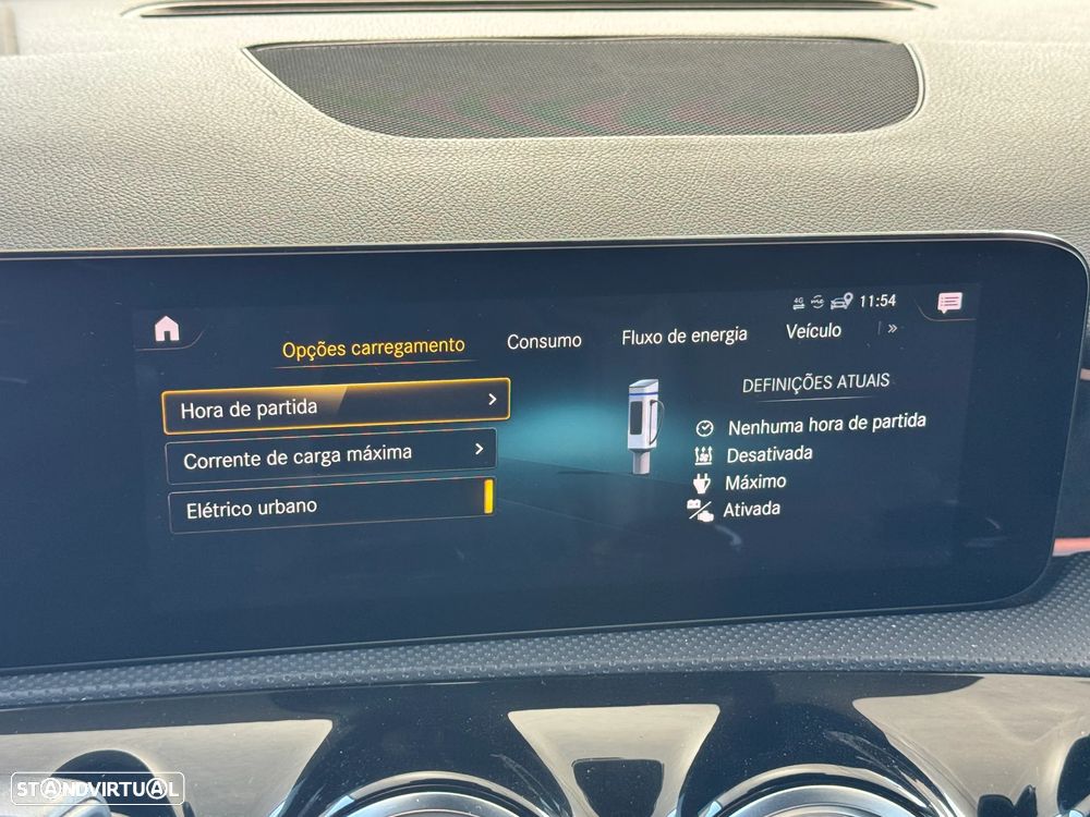 Mercedes-Benz A 250 e AMG Line - 35