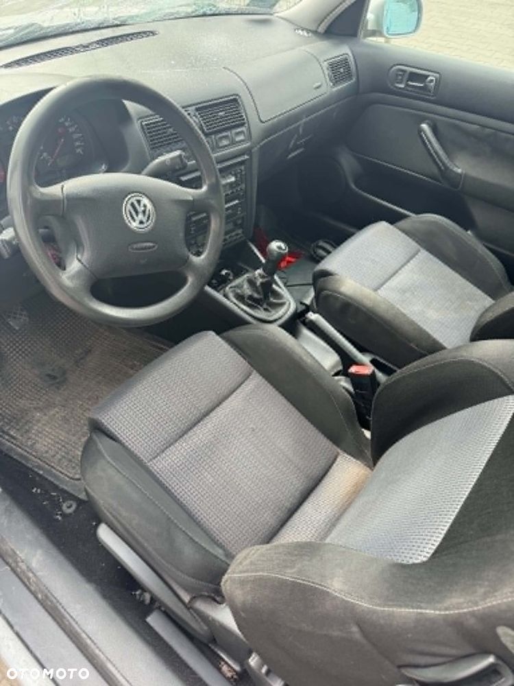 Volkswagen Golf 1.6 AZD 105 KM  | Części Golf 4 1.6 | Gwarancja - 10