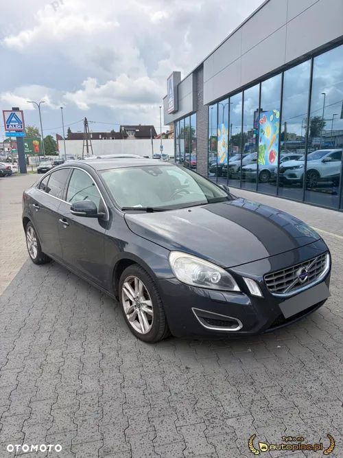 Volvo S60 D3 Base - 3
