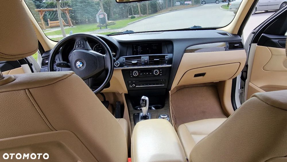 BMW X3 xDrive28i - 10