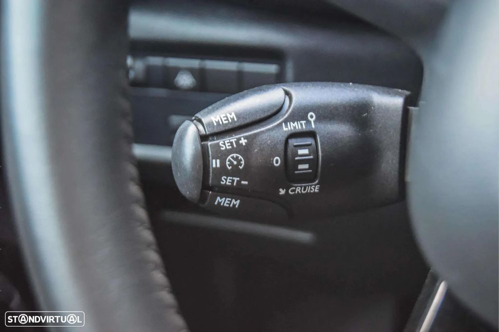 Citroën C5 Aircross 1.2 PureTech Feel Pack - 26