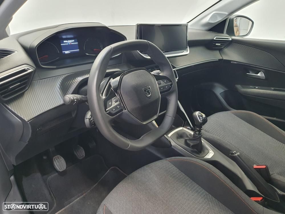 Peugeot 208 1.2 PureTech Active - 18