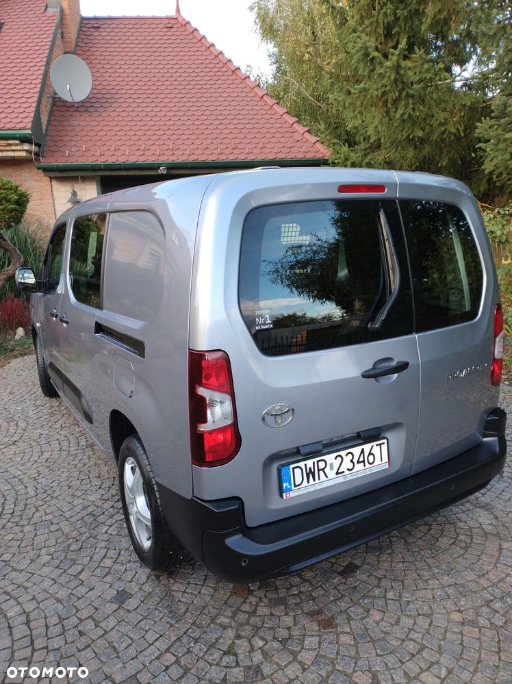 Toyota Proace City 1.5 D-4D Long 2,4t Active (bryg.) - 9