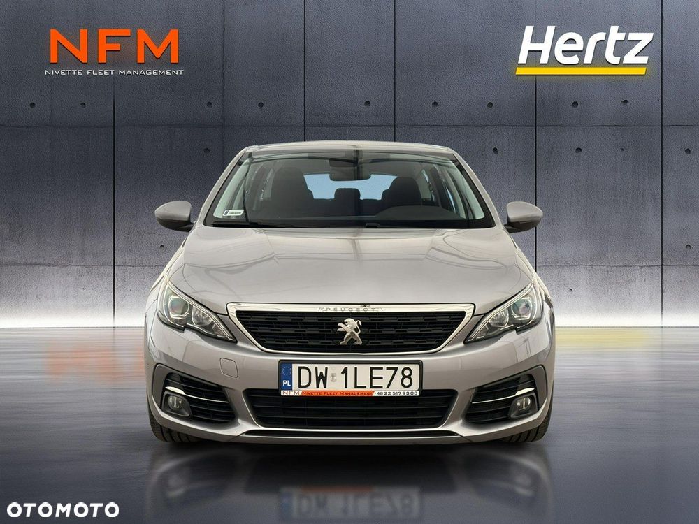Peugeot 308 - 8
