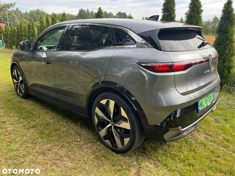 Renault Megane 2022 photo 2