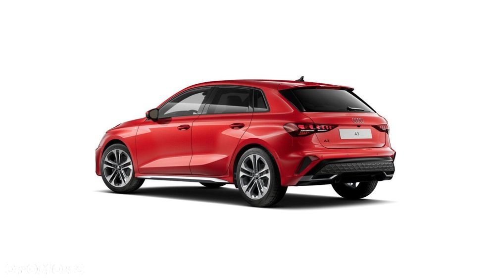 Audi A3 Sportback - 3