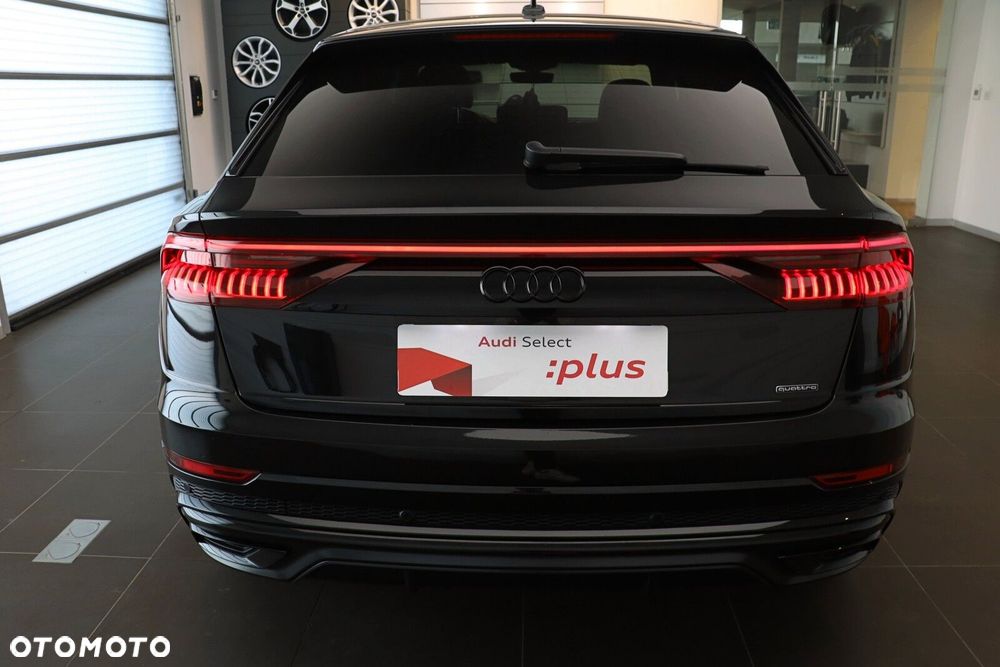 Audi Q8 - 5