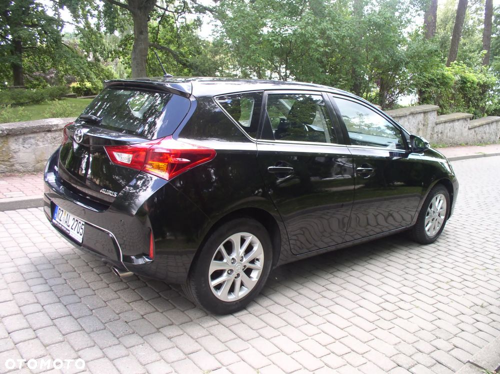 Toyota Auris 1.6 Valvematic Executive - 35