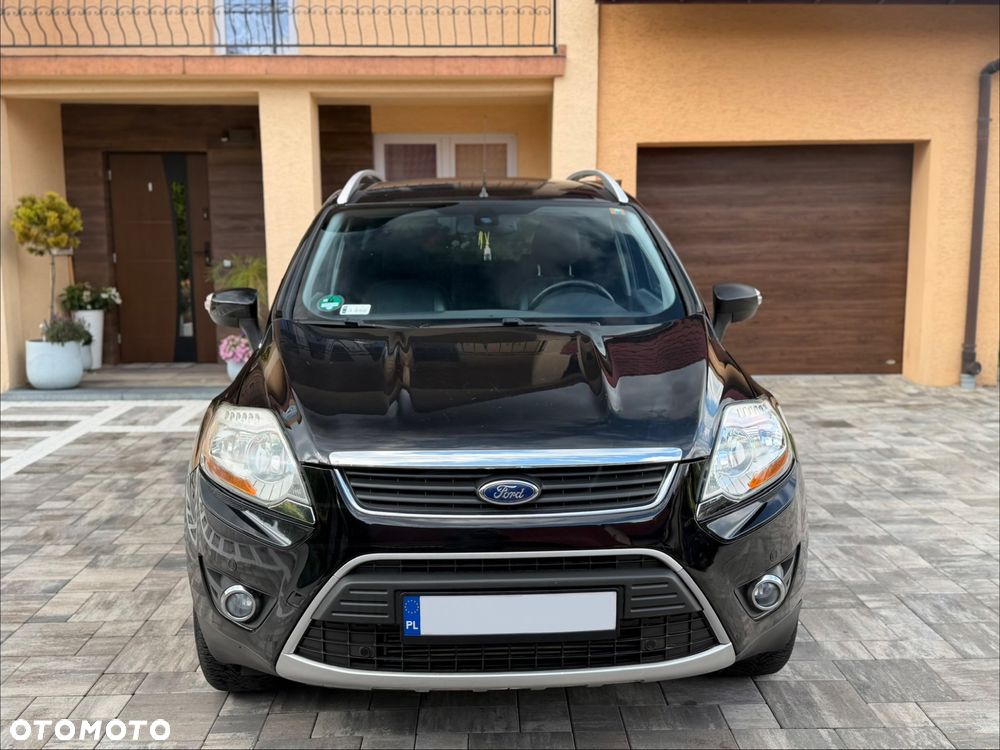 Ford Kuga 2.0 TDCi 2x4 Titanium - 35