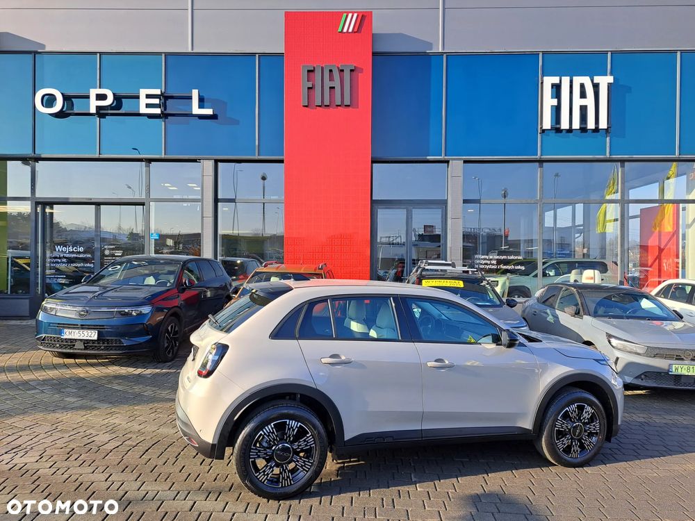 Fiat 600 1.2 Turbo Icon eDCT - 3