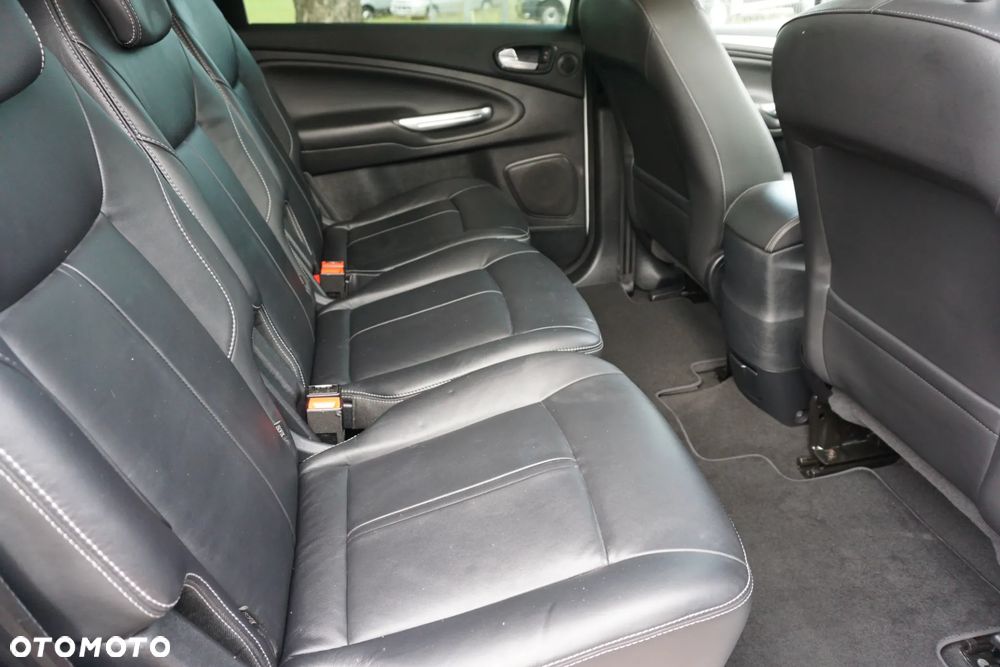 Ford S-Max 2.0 TDCi DPF Titanium - 18