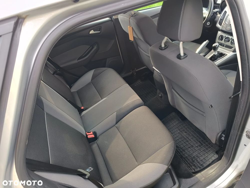 Ford Focus - 9