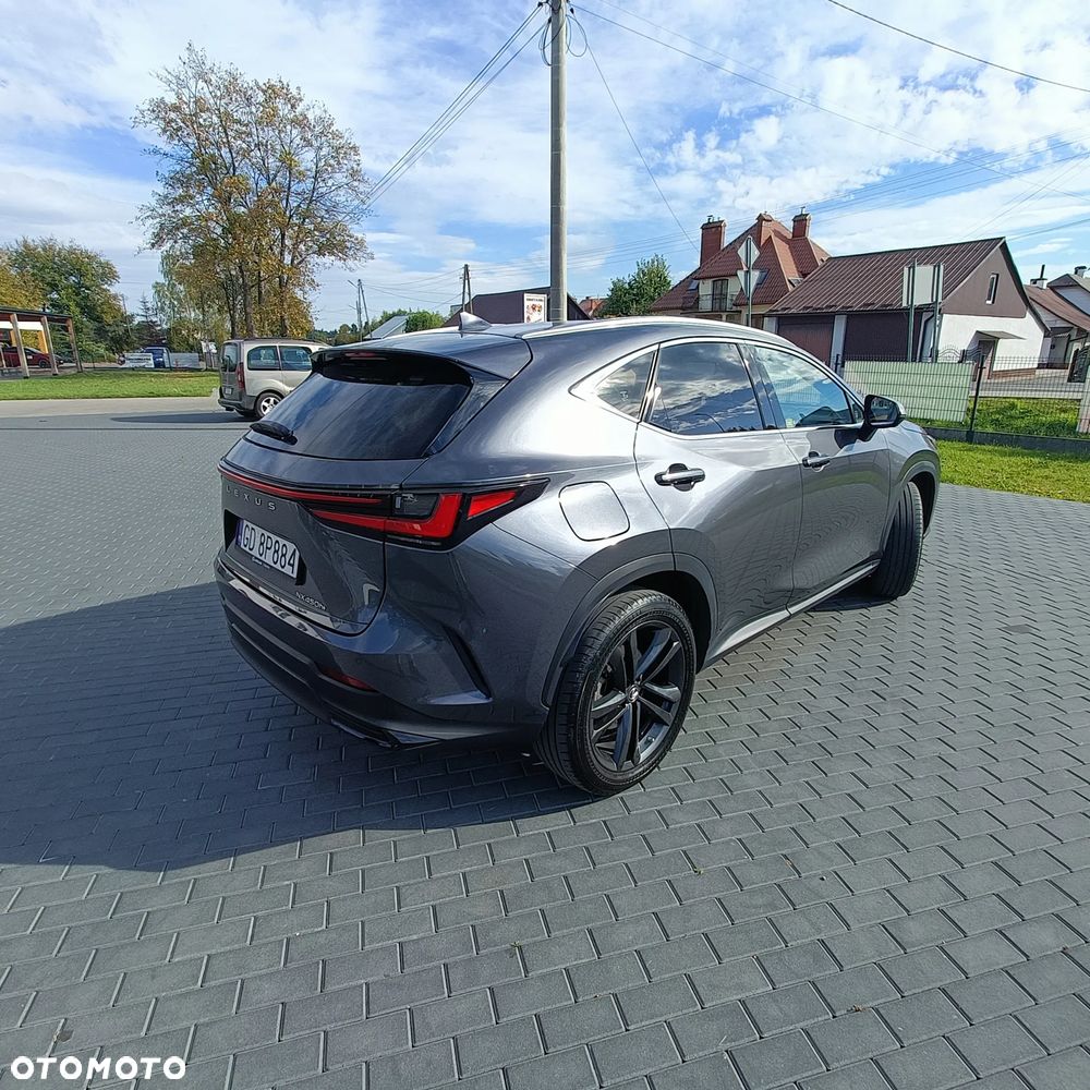 Lexus NX 450h+ Prestige AWD - 10