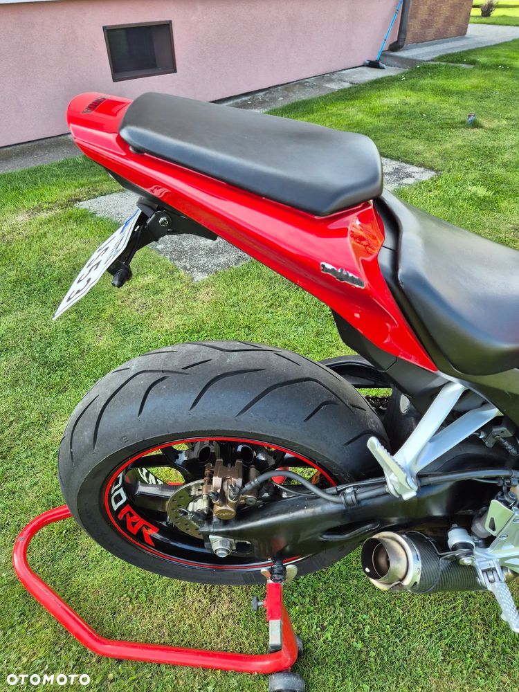 Honda CBR - 9