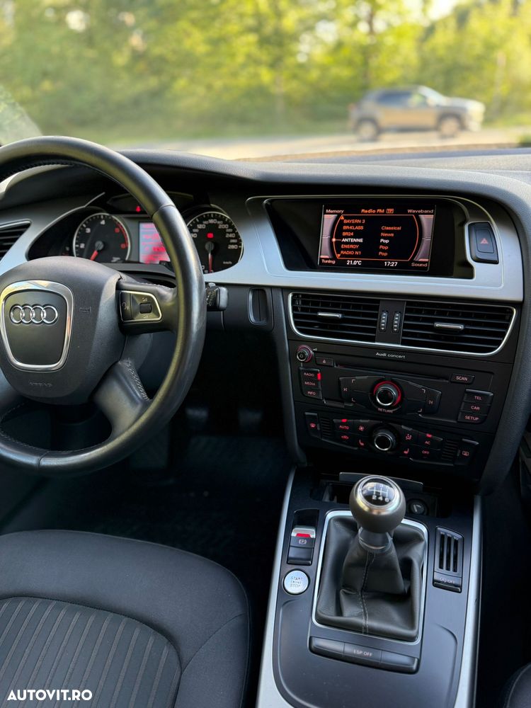 Audi A4 Avant 2.0 TDI DPF Ambiente - 8