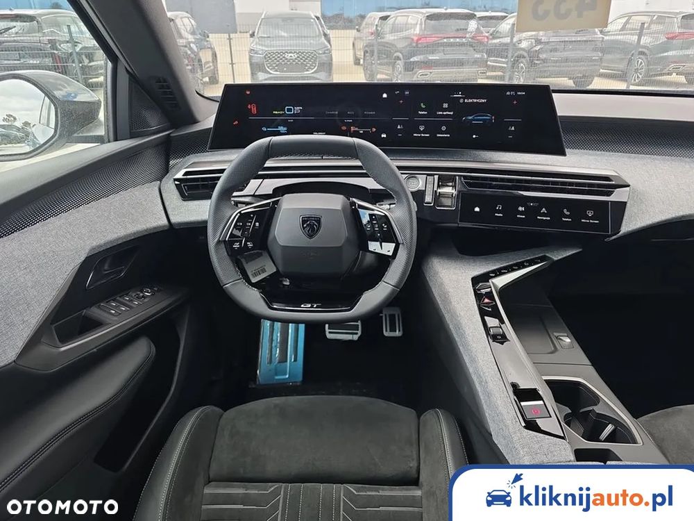 Peugeot 3008 1.2 PureTech mHEV GT Exclusive e-DCS6 - 8
