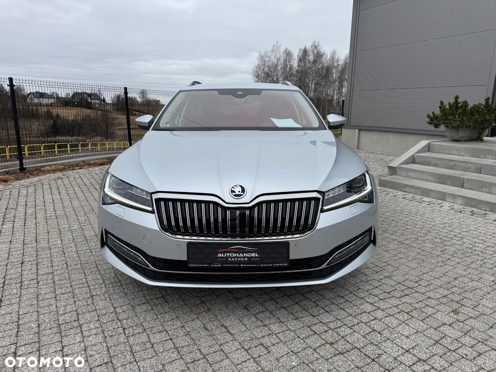 Skoda Superb 2.0 TDI DSG Ambition - 2