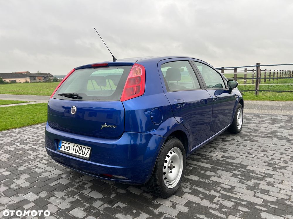 Fiat Grande Punto - 8