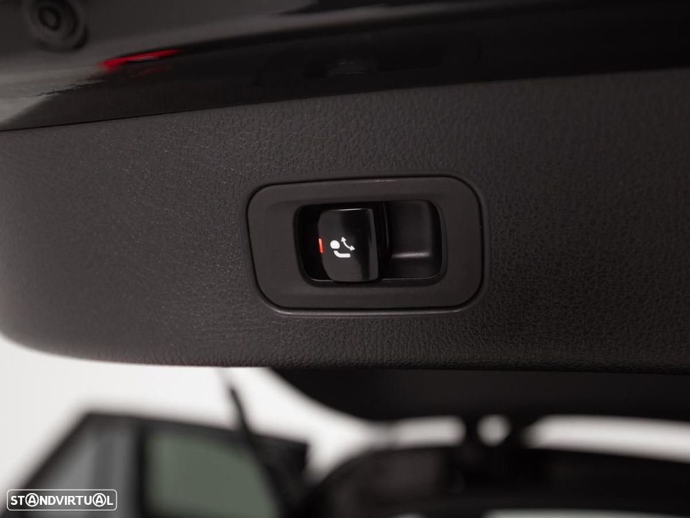 Mercedes-Benz GLC 300 de 4Matic - 17