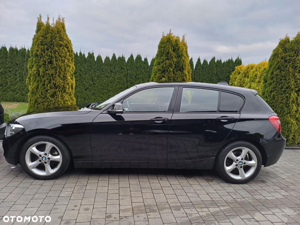 BMW Seria 1 116i - 8