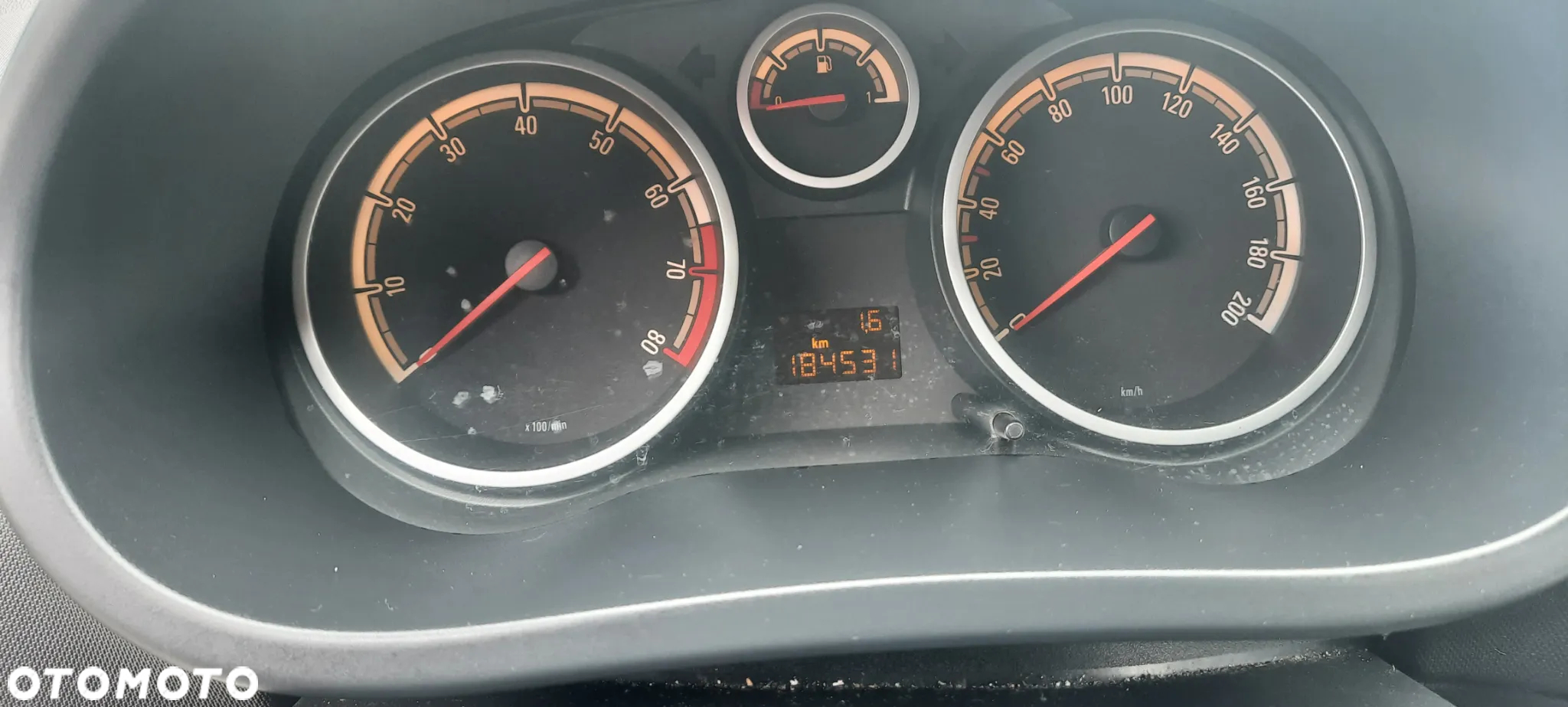Opel Corsa 1.2 16V Enjoy - 5
