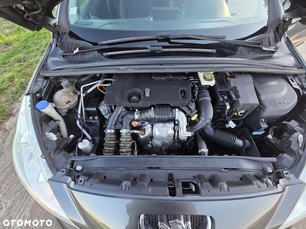 Peugeot 308 - 19