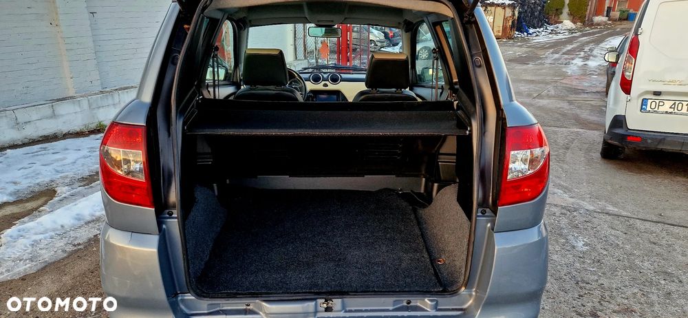 Aixam Crossover - 12