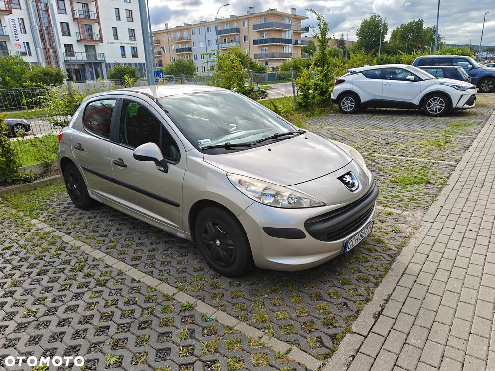 Peugeot 207 1.4 Presence - 18