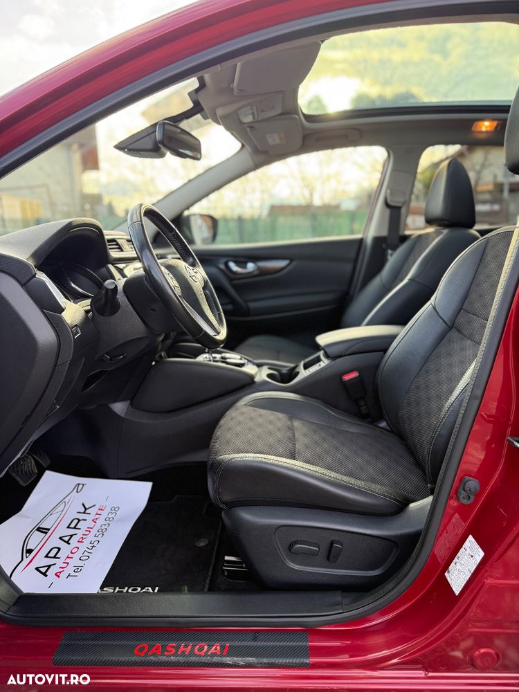 Nissan Qashqai 1.6 DCI Xtronic TEKNA+ - 22