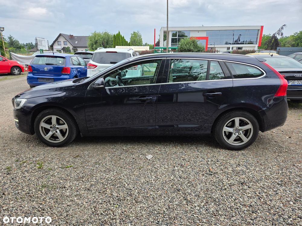 Volvo V60 D2 Momentum - 6
