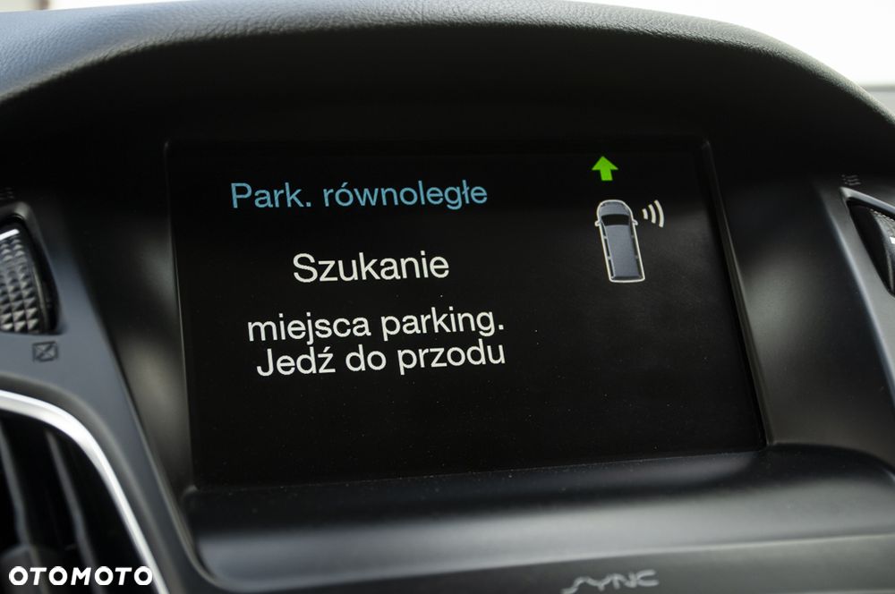 Ford Focus 1.0 EcoBoost STart-Stopp-System TITANIUM - 35