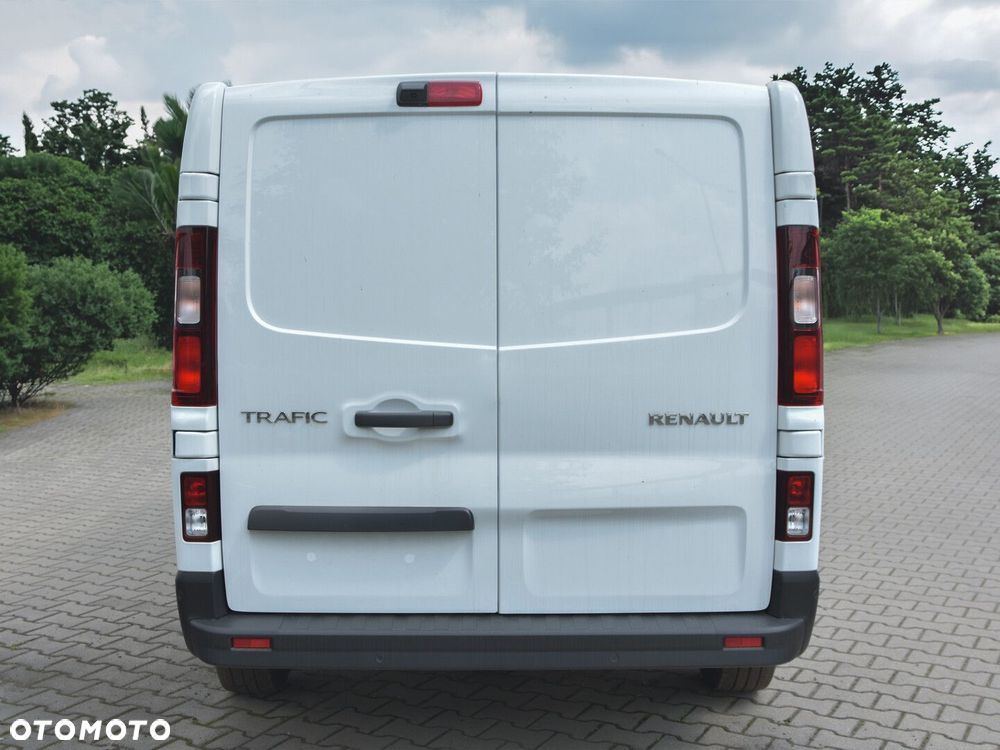 Renault Trafic Furgon L2H1 2.0 150KM - 6