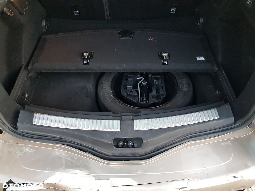 Renault Megane 1.5 dCi Bose - 12