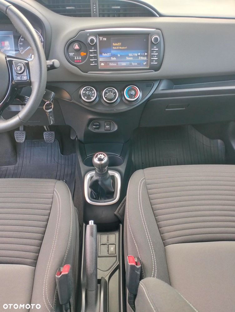 Toyota Yaris - 18